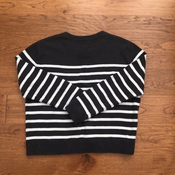 Womens J Crew Sweater - Picture 3 of 4